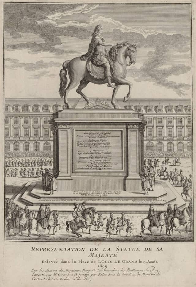 大王ルイ銅像、パリにあるヴァンドーム広場、１６９９年