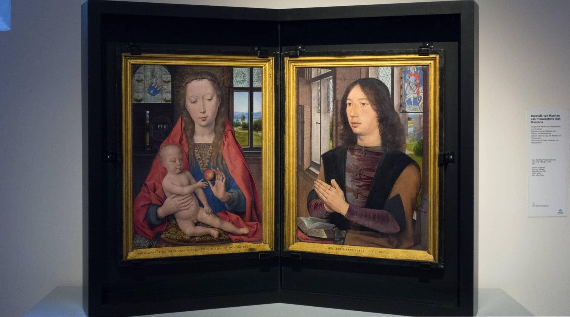 “Diptych of Maarten van Nieuwenhove”, overall view