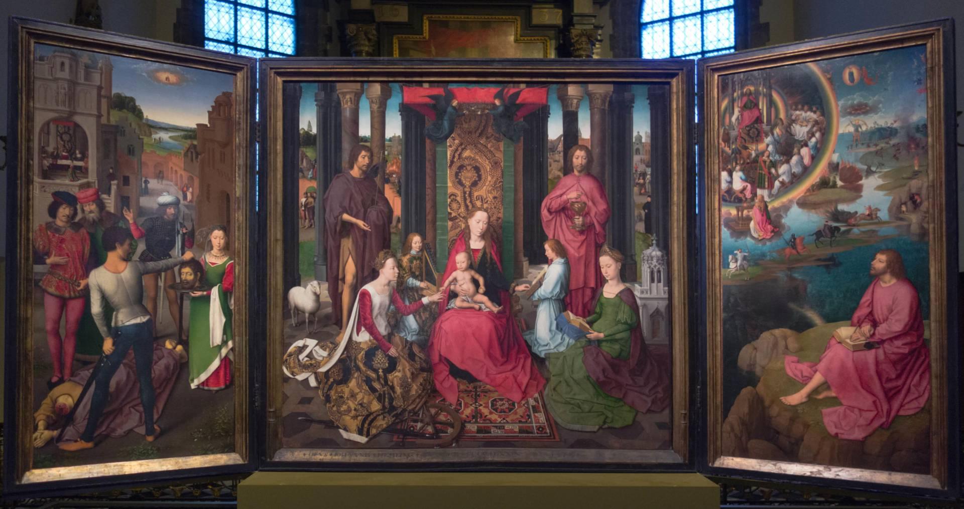 Hans MEMLING, “Triptyque de Jean-Baptiste et de Jean l'Évangéliste”, vue du triptyque ouvert, Musée Hans Memling, Hôpital Saint-Jean, Bruges (Brugge) Hans MEMLING, “Triptyque de Jean-Baptiste et de Jean l'Évangéliste”, vue du triptyque ouvert, Musée Hans Memling, Hôpital Saint-Jean, Bruges (Brugge)